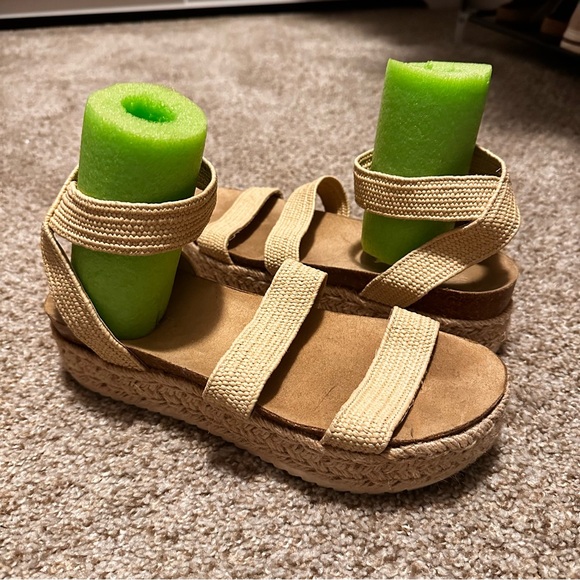 ESPIRIT Gigi Platform Walking Sandals Size 8.5 Beige Tan Manmade Woven Straw - Picture 6 of 8